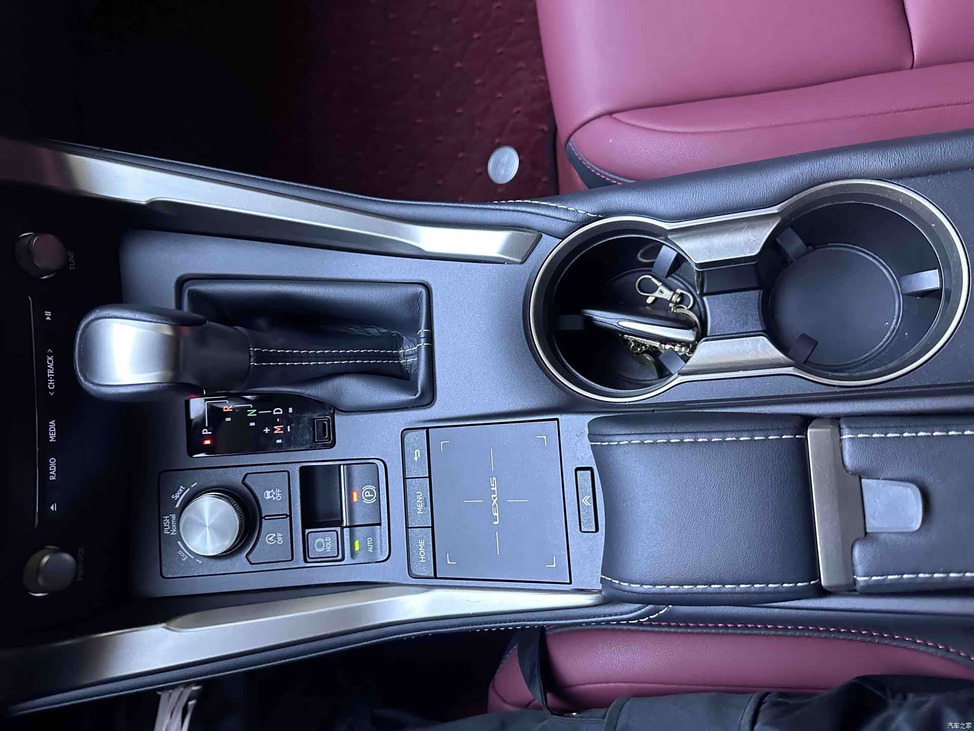 Lexus NX, 2021 15