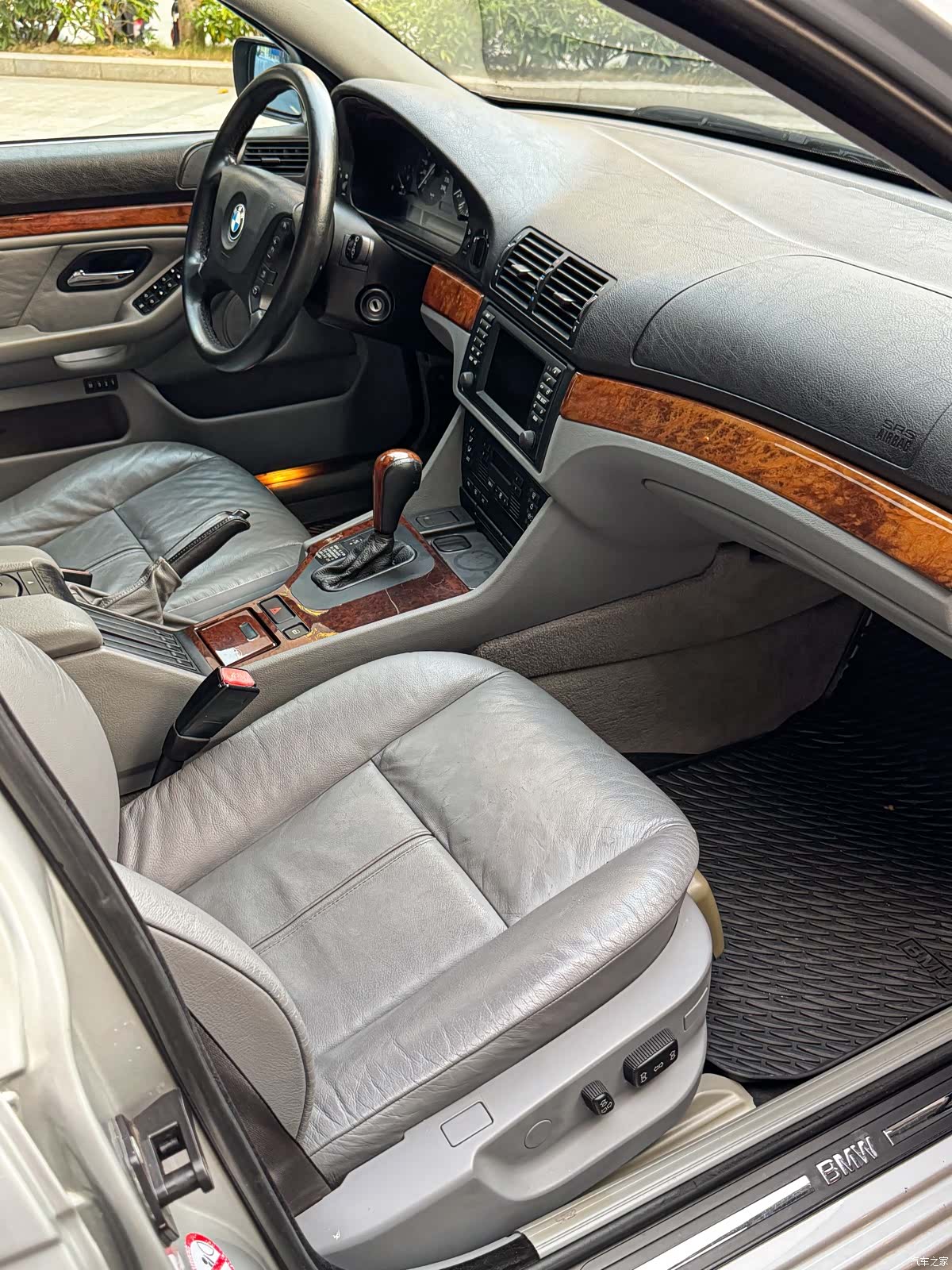 BMW 5 Series, 2002 15