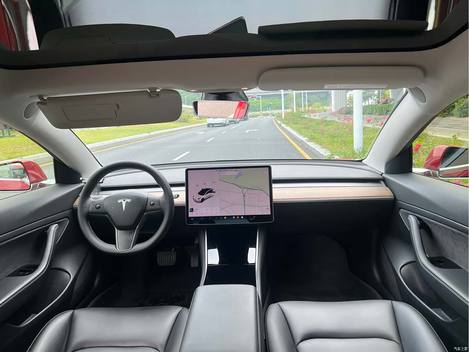 Tesla Model 3, 2020 15