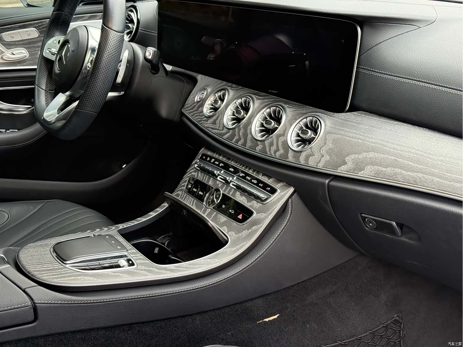Mercedes-Benz CLS, 2020 15