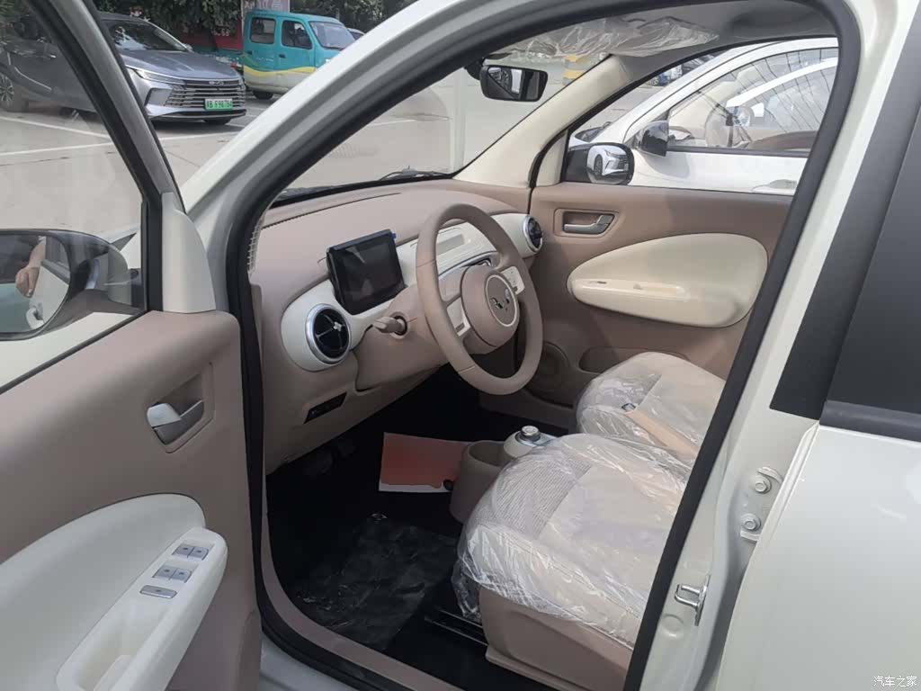 Wuling MINIEV, 2026 16
