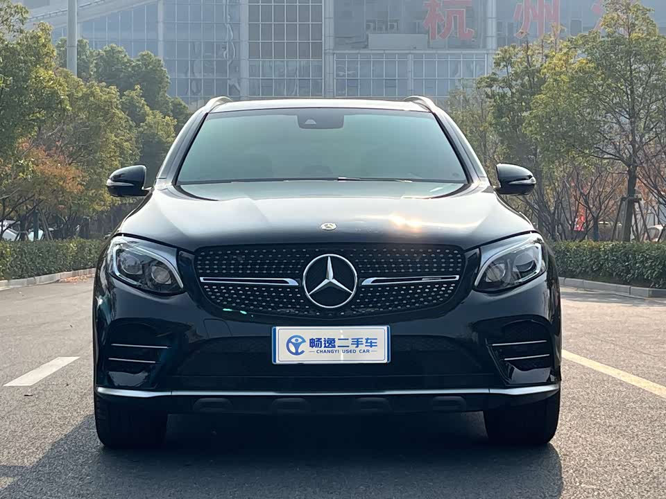Mercedes-Benz GLC AMG