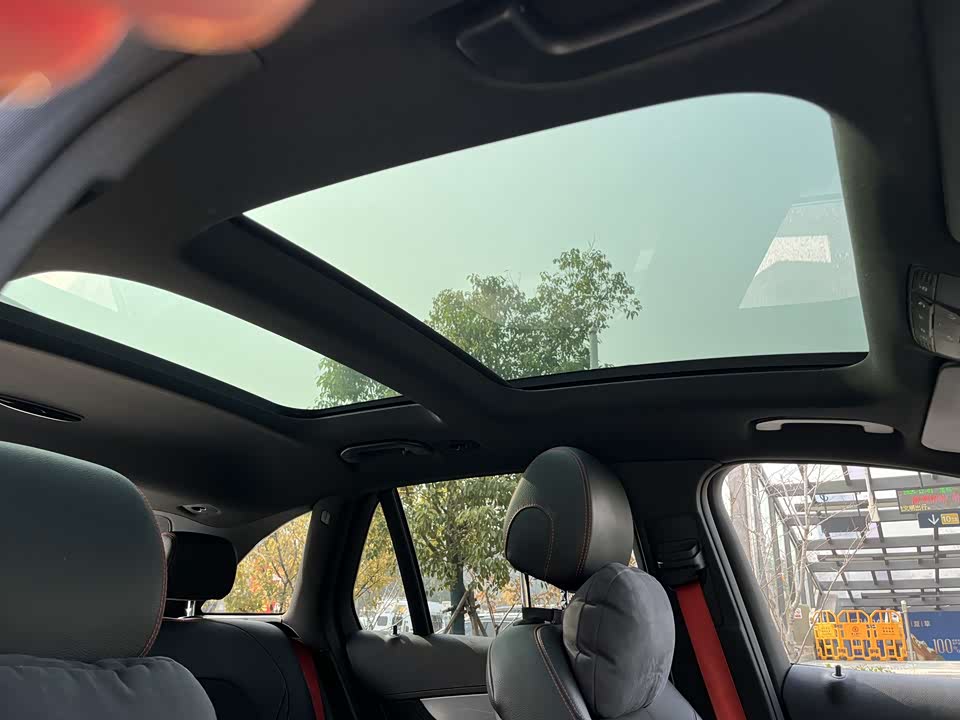 Mercedes-Benz GLC AMG