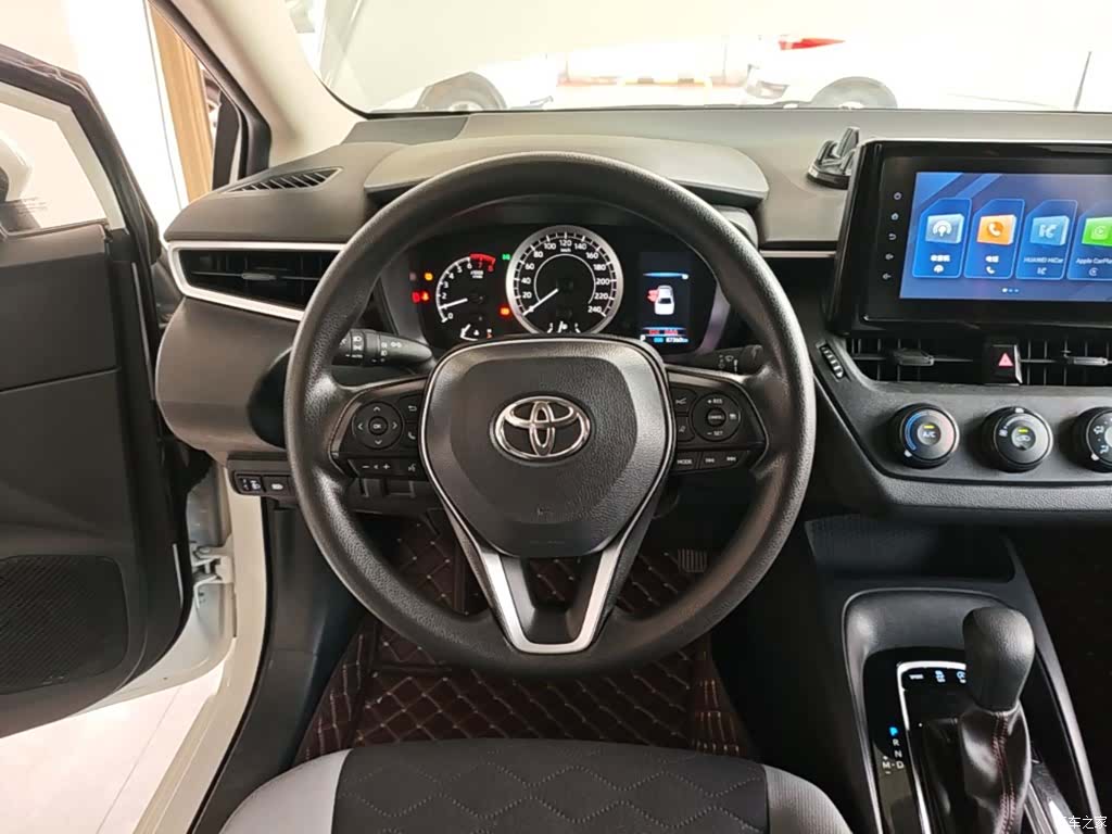 Toyota Corolla, 2023 11