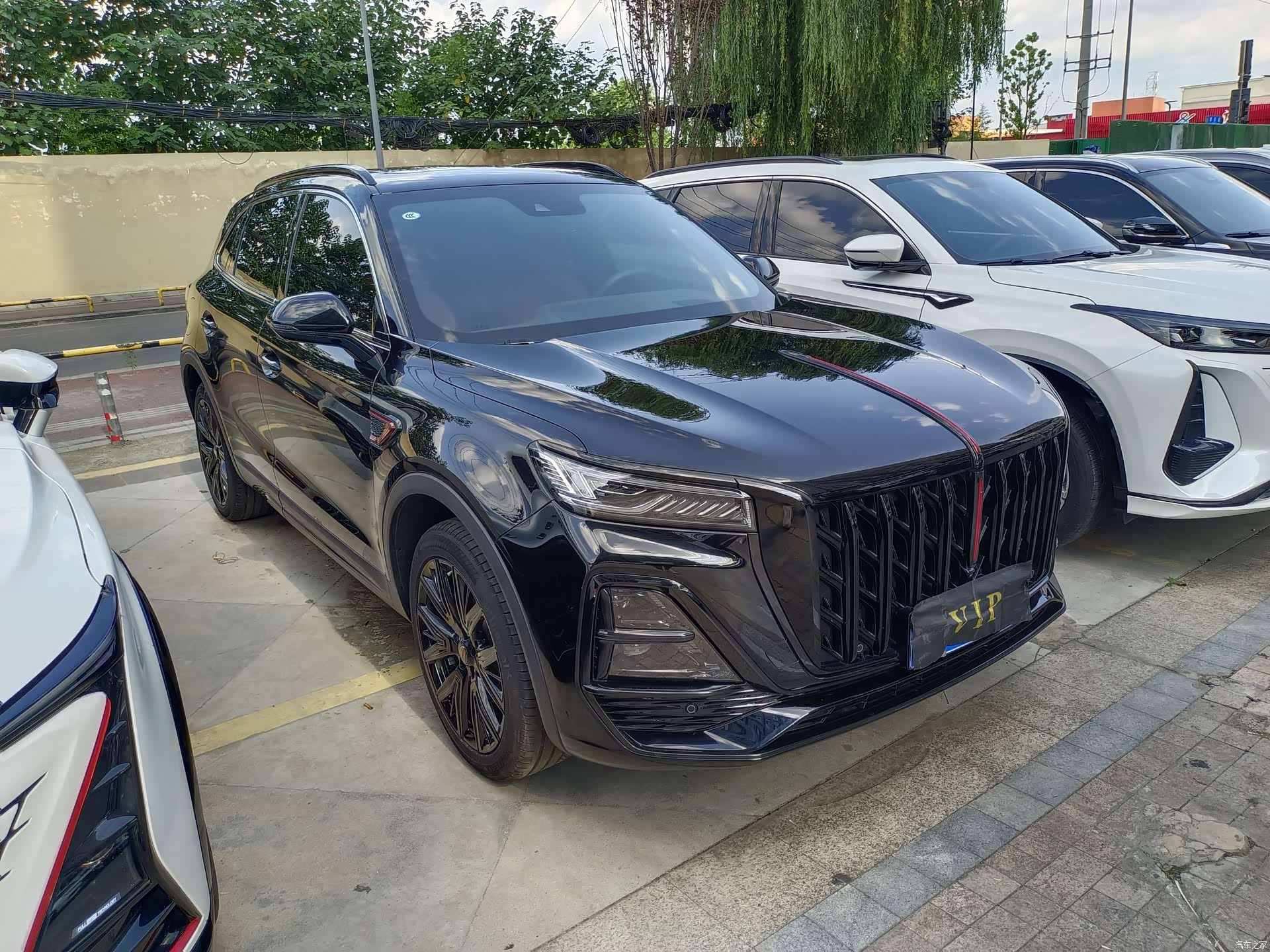 Hongqi HS5, 2024 3