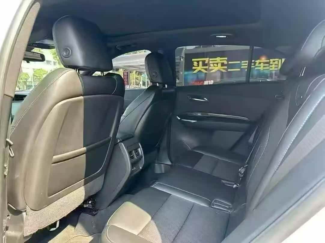 Cadillac XT4, 2019 9