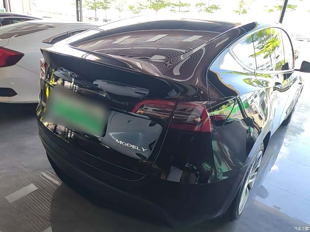 Tesla Model Y, 2021 7