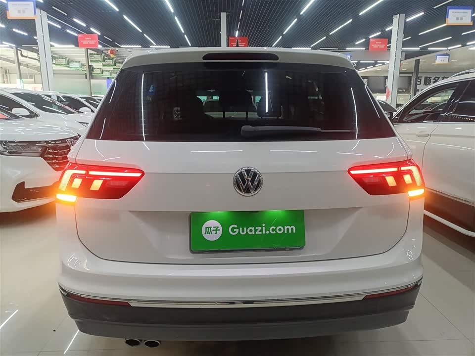 Volkswagen Tiguan L