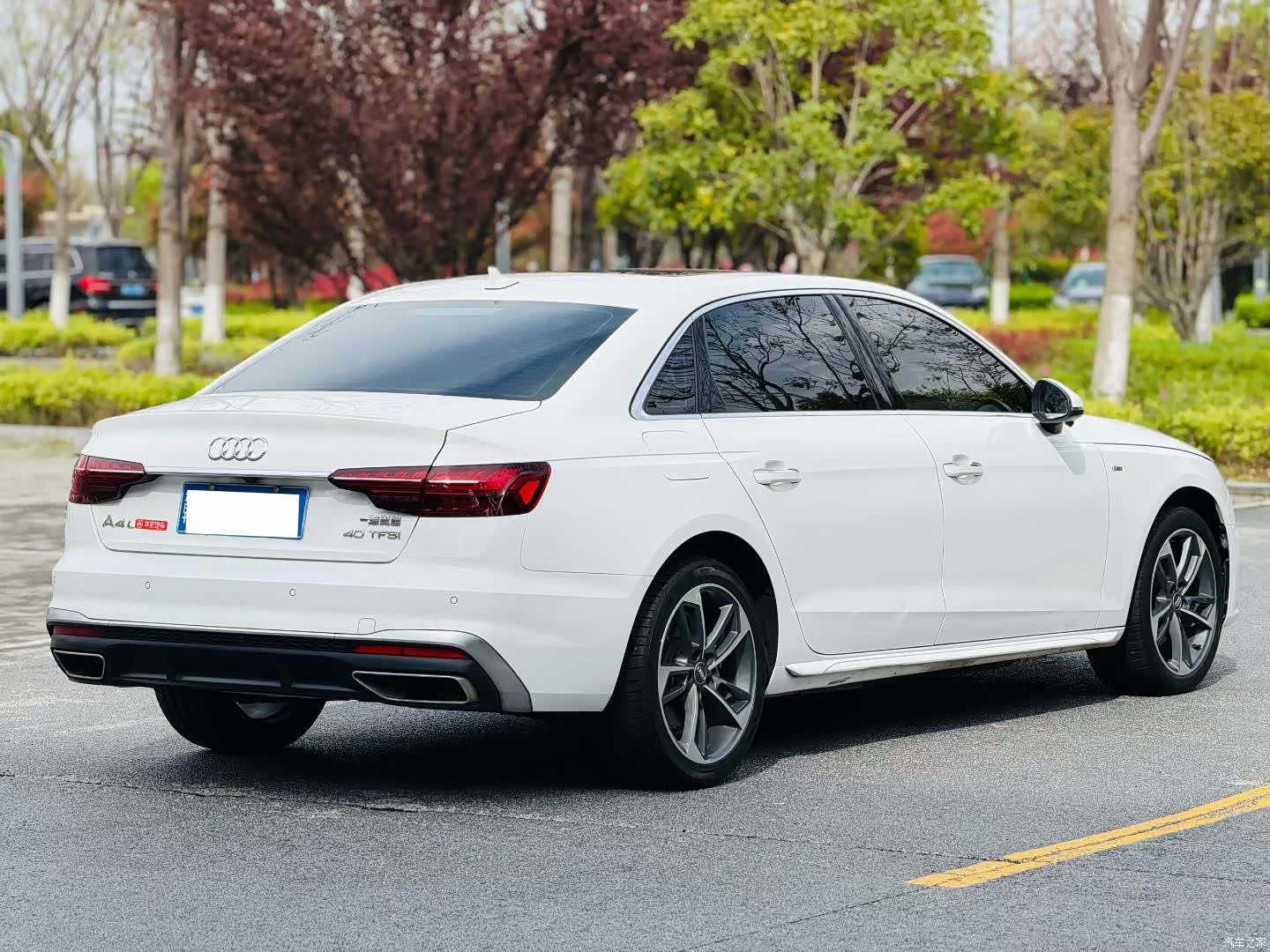 Audi A4L, 2021 9