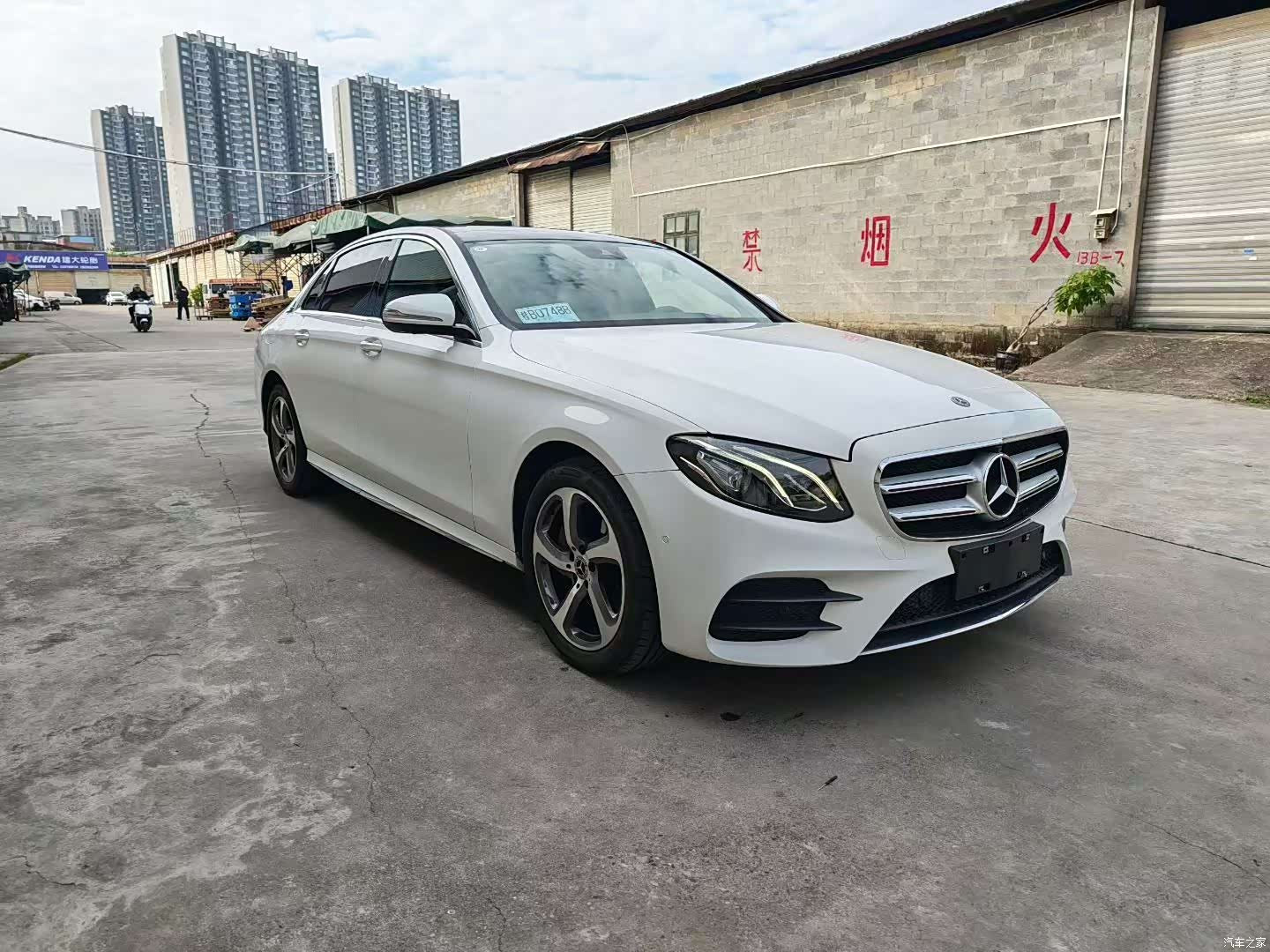 Mercedes-Benz E-Class, 2017 3