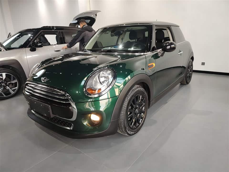 MINI MINI