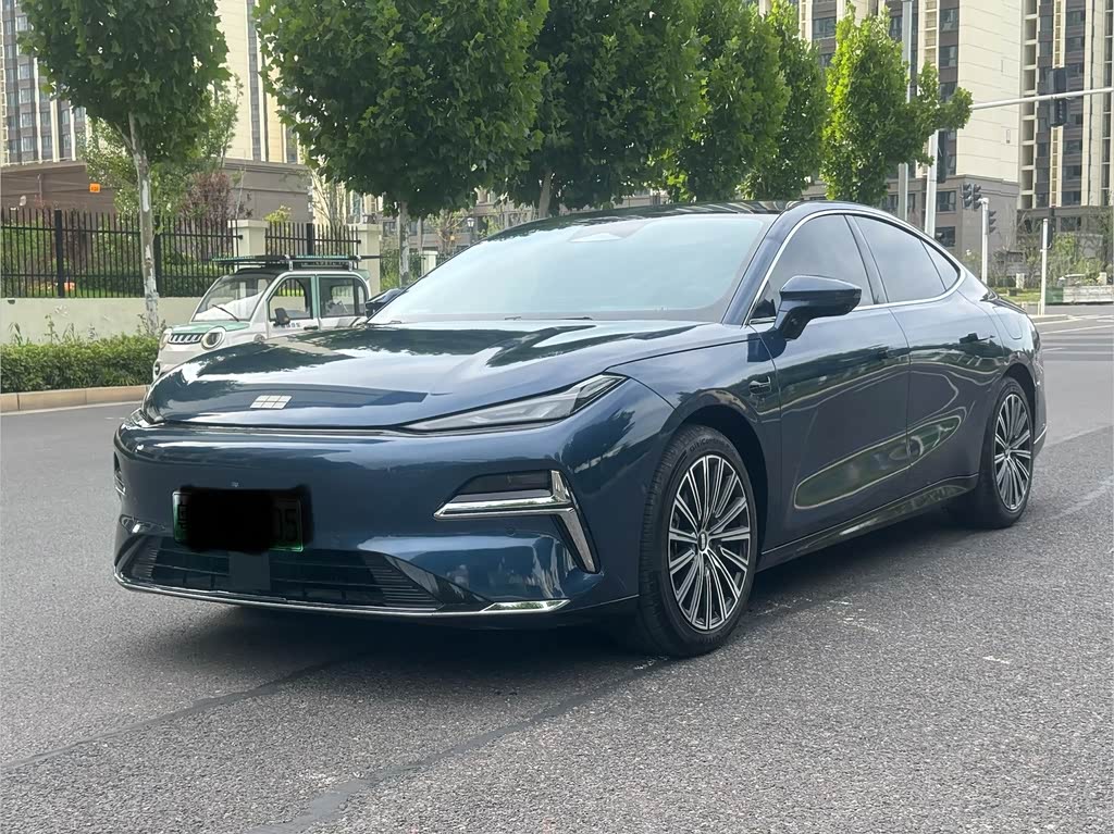 Geely Galaxy Starshine 8