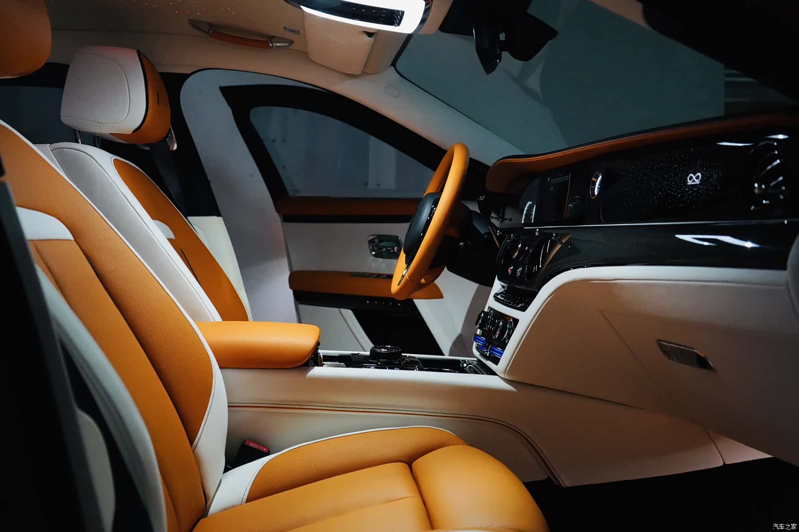 Rolls-Royce Ghost, 2023 10