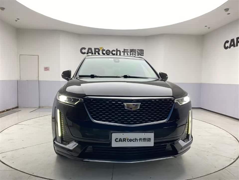 Cadillac XT6