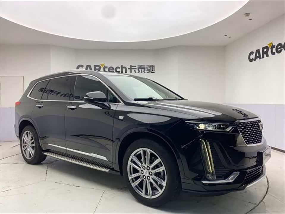 Cadillac XT6