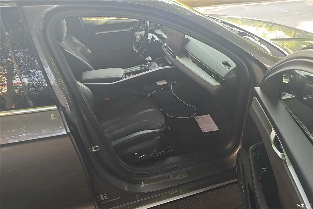 Geely Preface, 2024 8