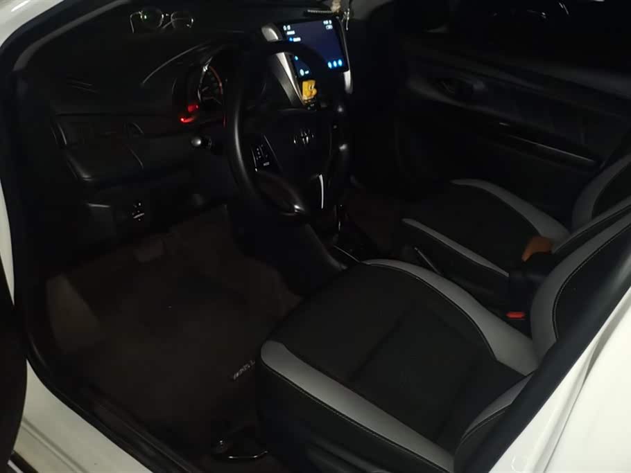 Toyota YARiS L Zhixuan