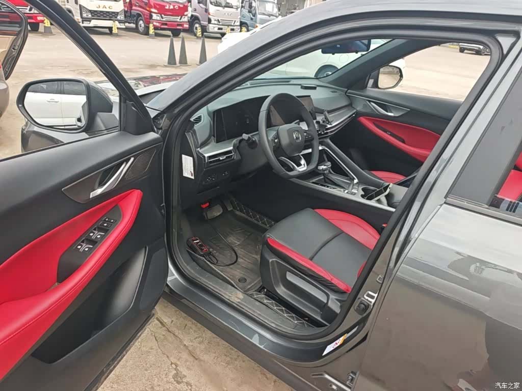 Changan CS35, 2022 16