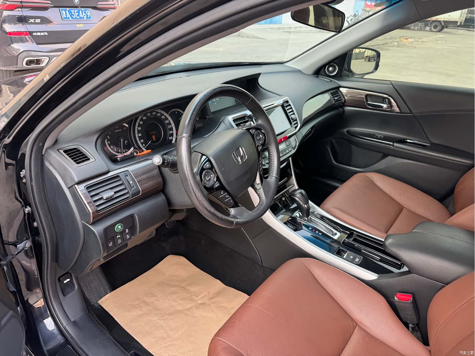 Honda Accord, 2016 12