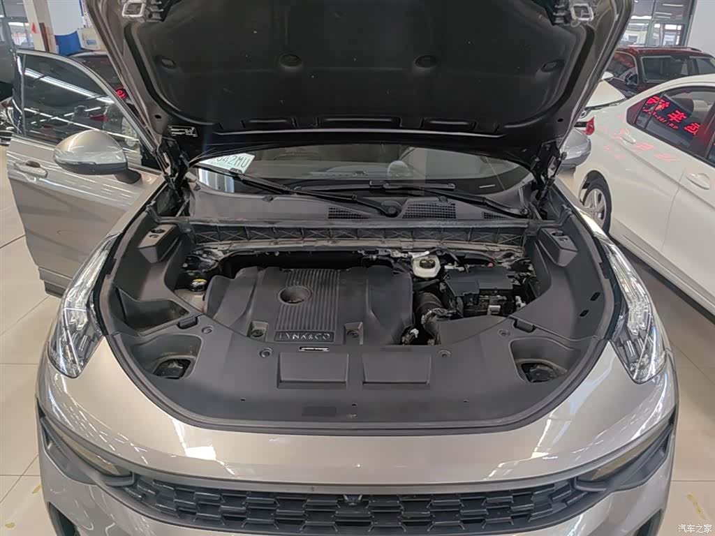 Lynk & Co 01, 2022 20