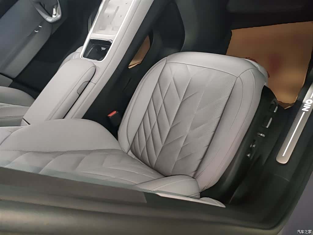 NIO EC6, 2025 25