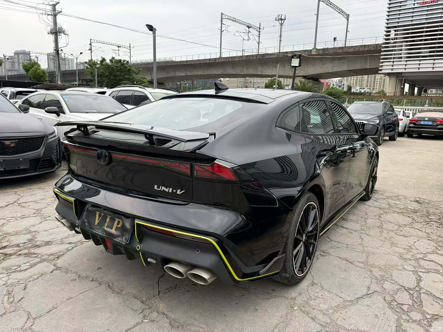 Changan UNI-V, 2023 8