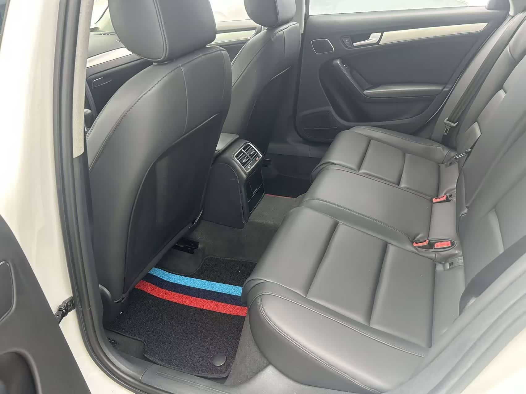 Audi A4L, 2014 11