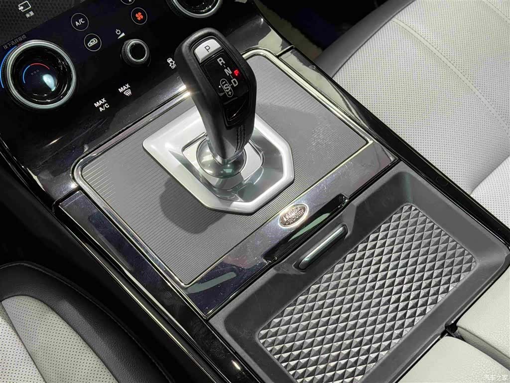 Land Rover Range Rover, 2020 10