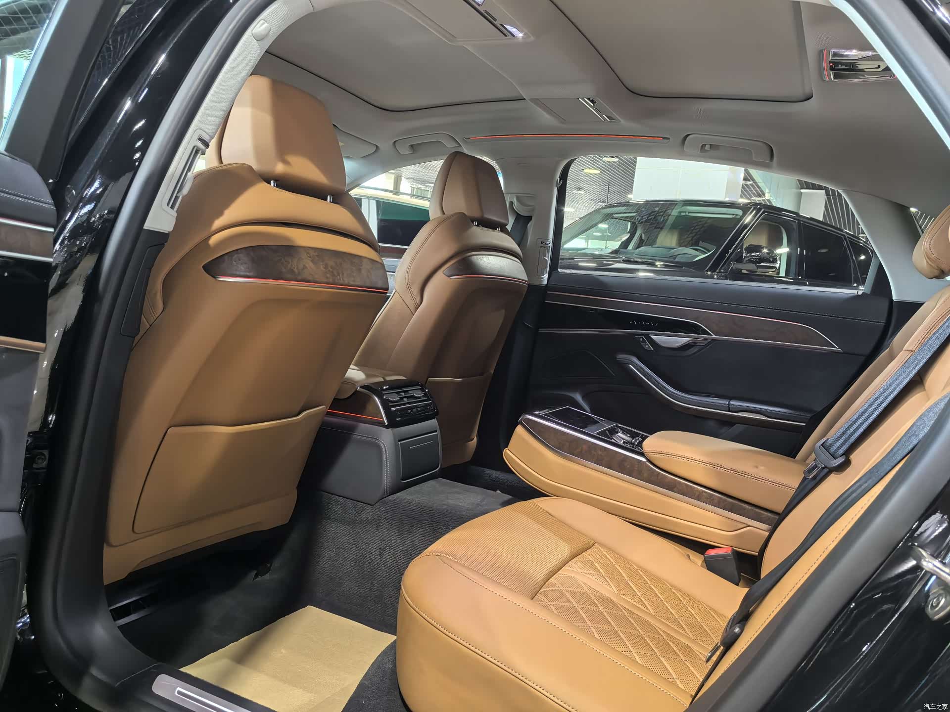 Audi A8L, 2023 16