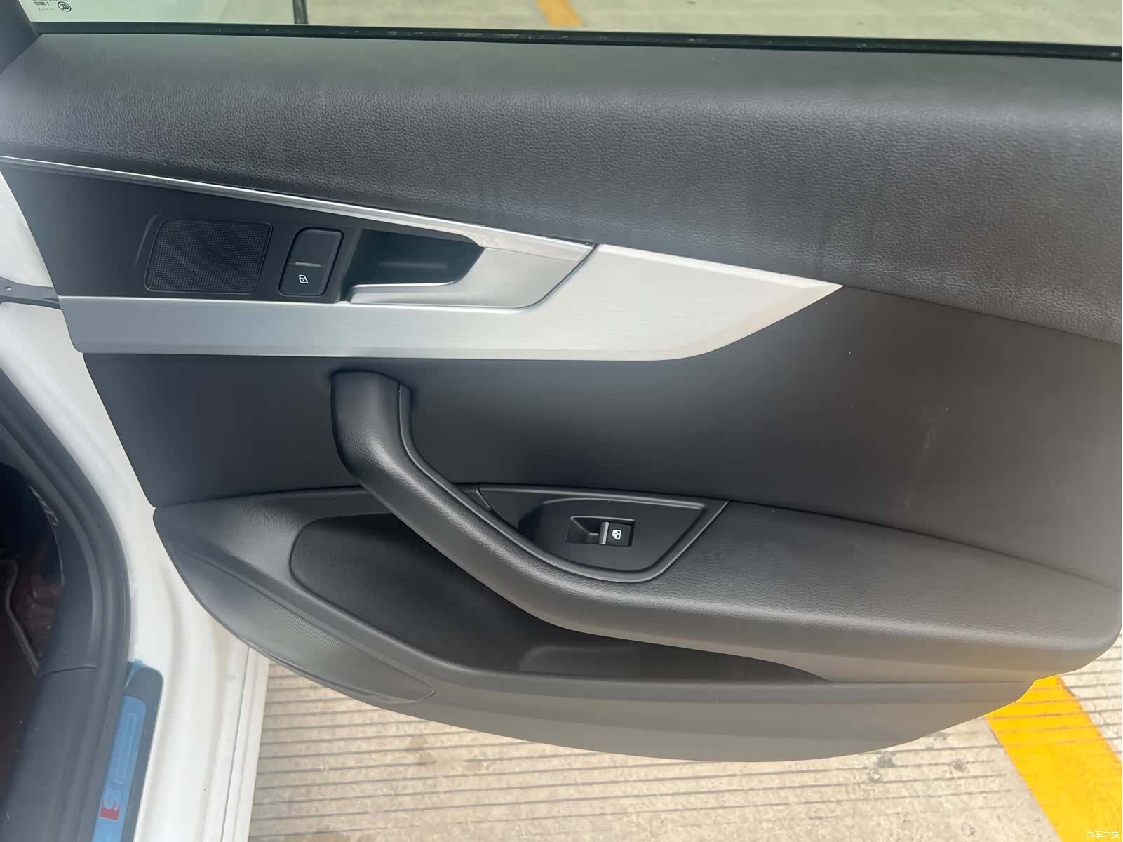 Audi A4L, 2020 11