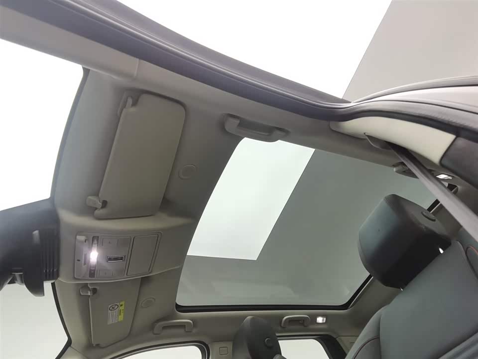 Land Rover Discover sports