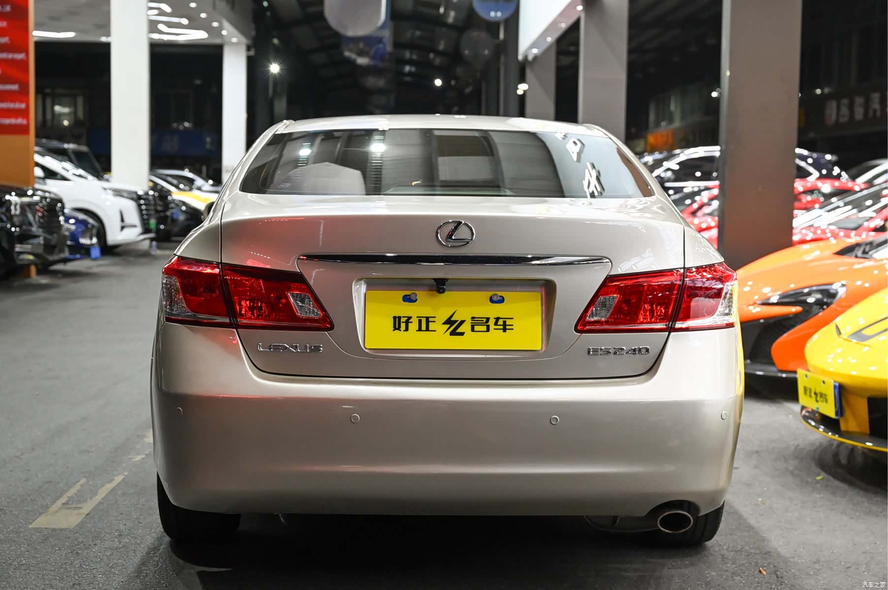 Lexus ES, 2010 все фото