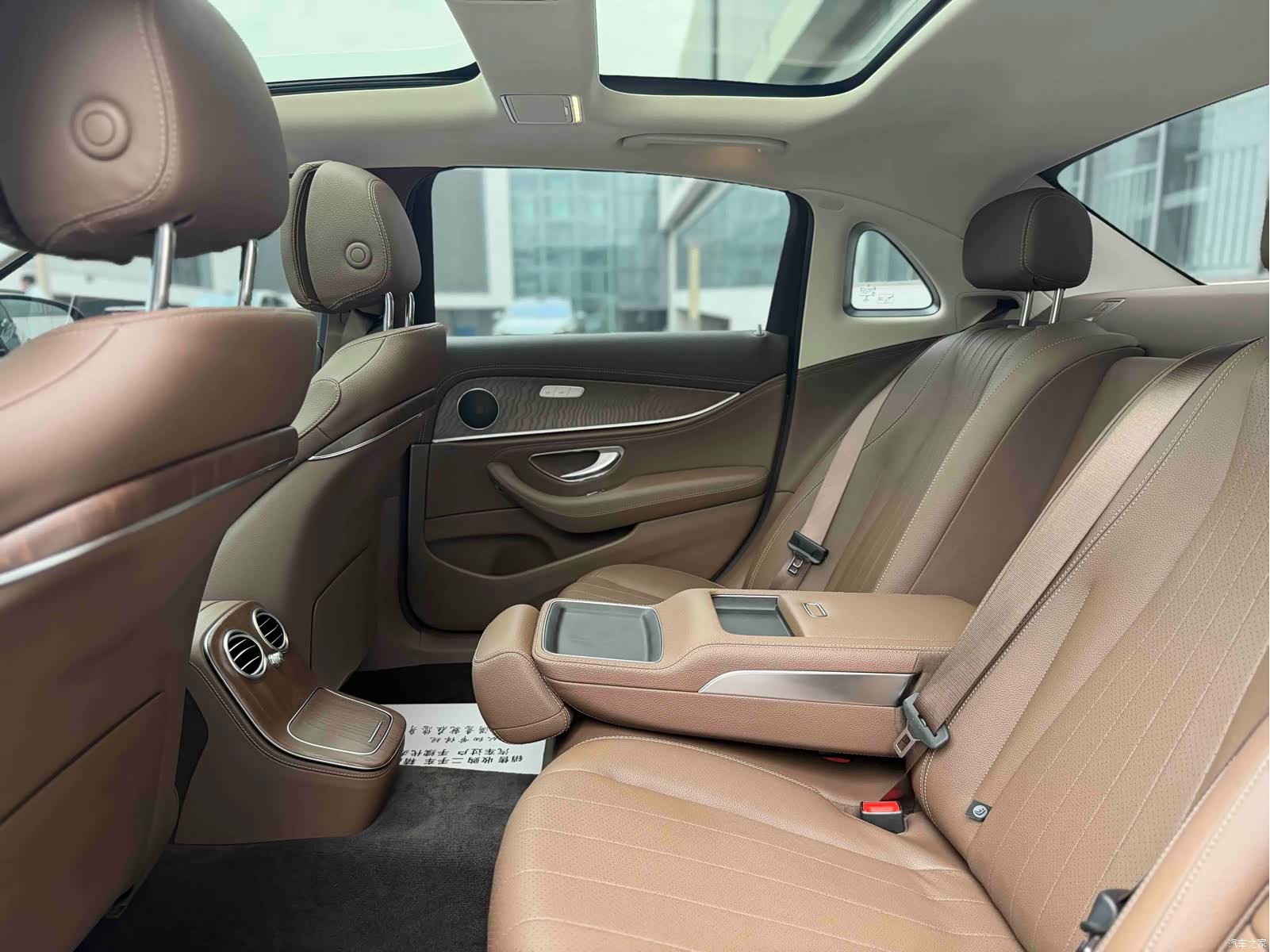 Mercedes-Benz E-Class, 2023 все фото