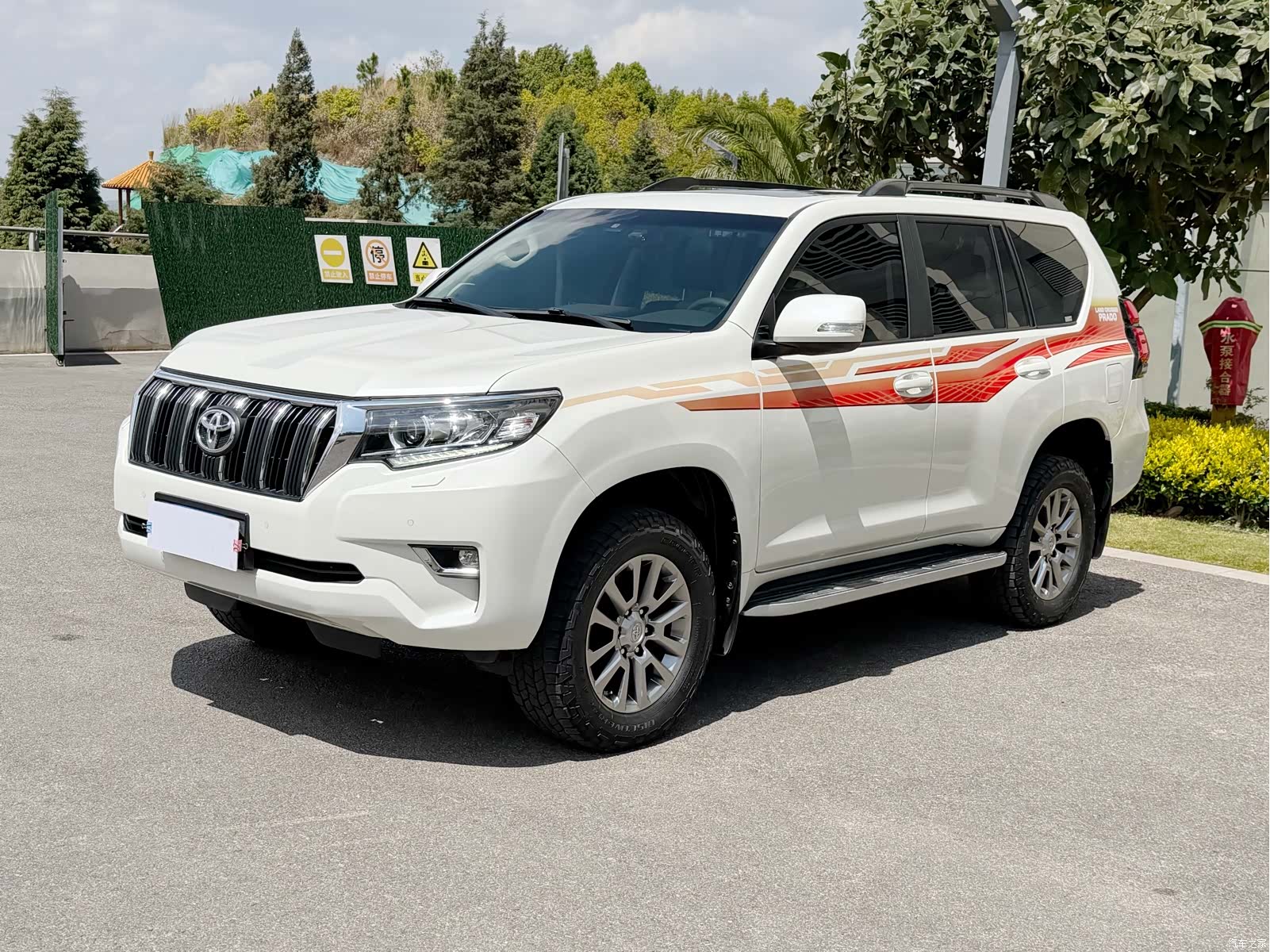 Toyota Prado, 2018 1