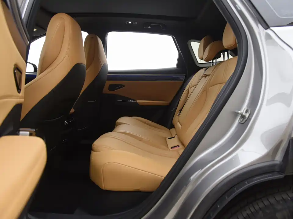 Geely Galaxy Galaxy L7