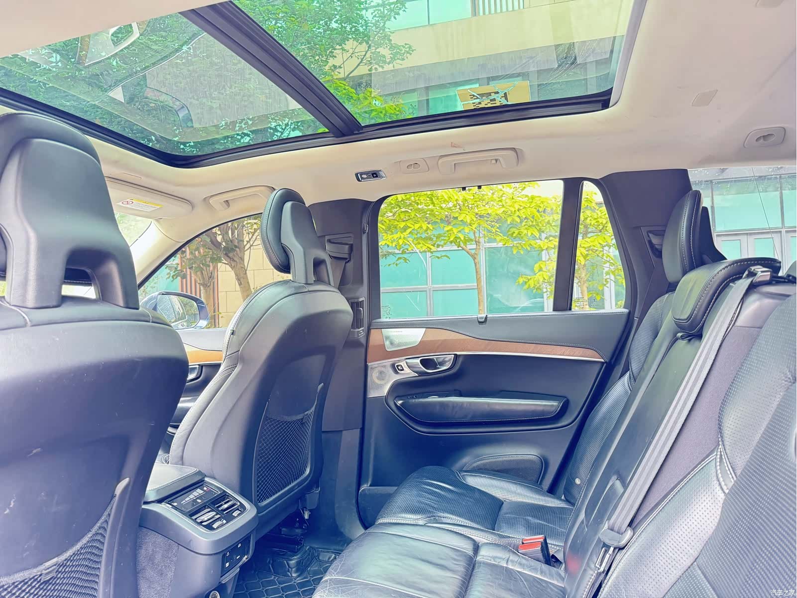 Volvo XC90, 2018 10