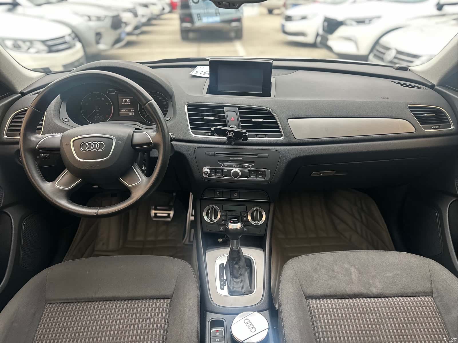 Audi Q3, 2013 6