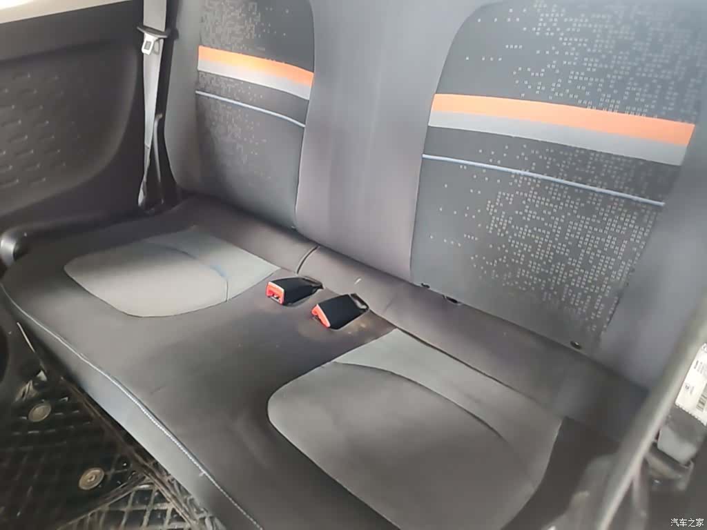 Wuling MINIEV, 2021 17