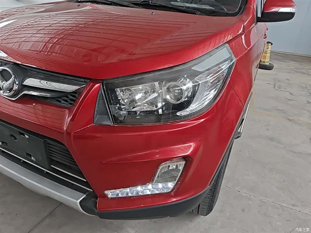 BAIC S3, 2015 24