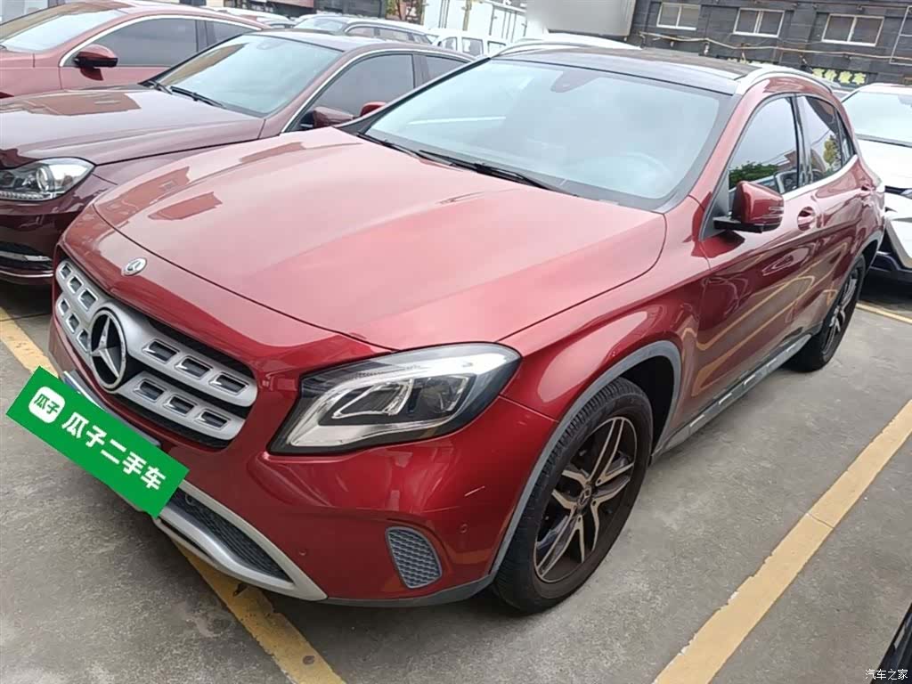 Mercedes-Benz GLA