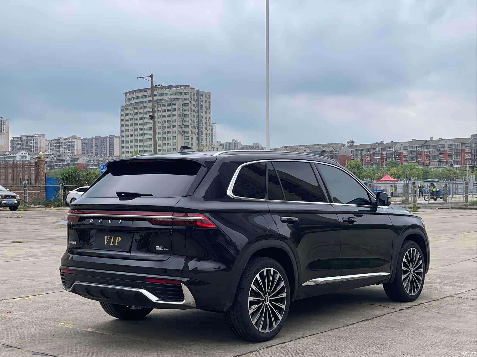 Geely Xingyue L, 2025 7