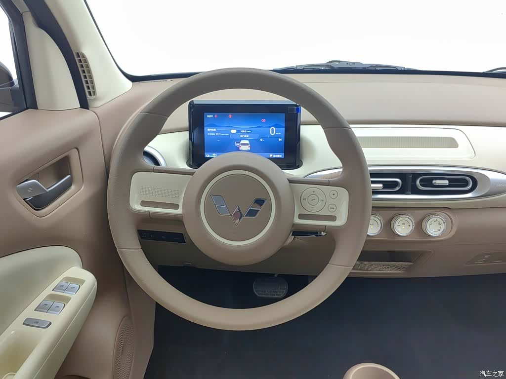 Wuling MINIEV, 2025 11