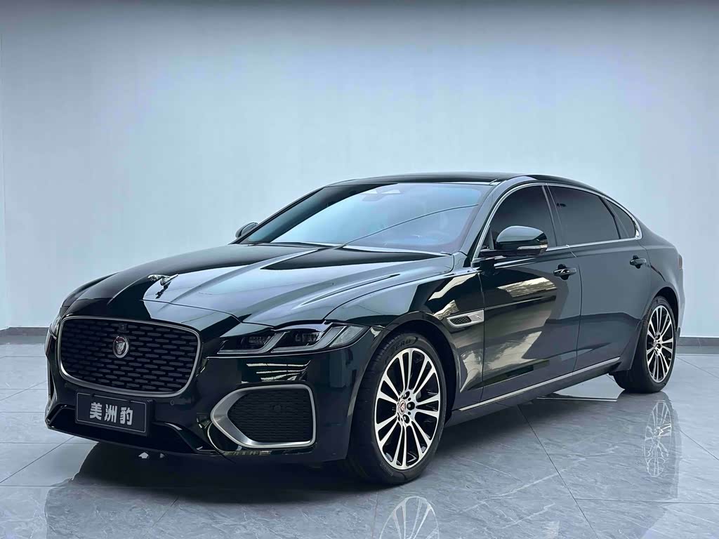 Jaguar XFL 2025 2.0T P250 Premium Luxury