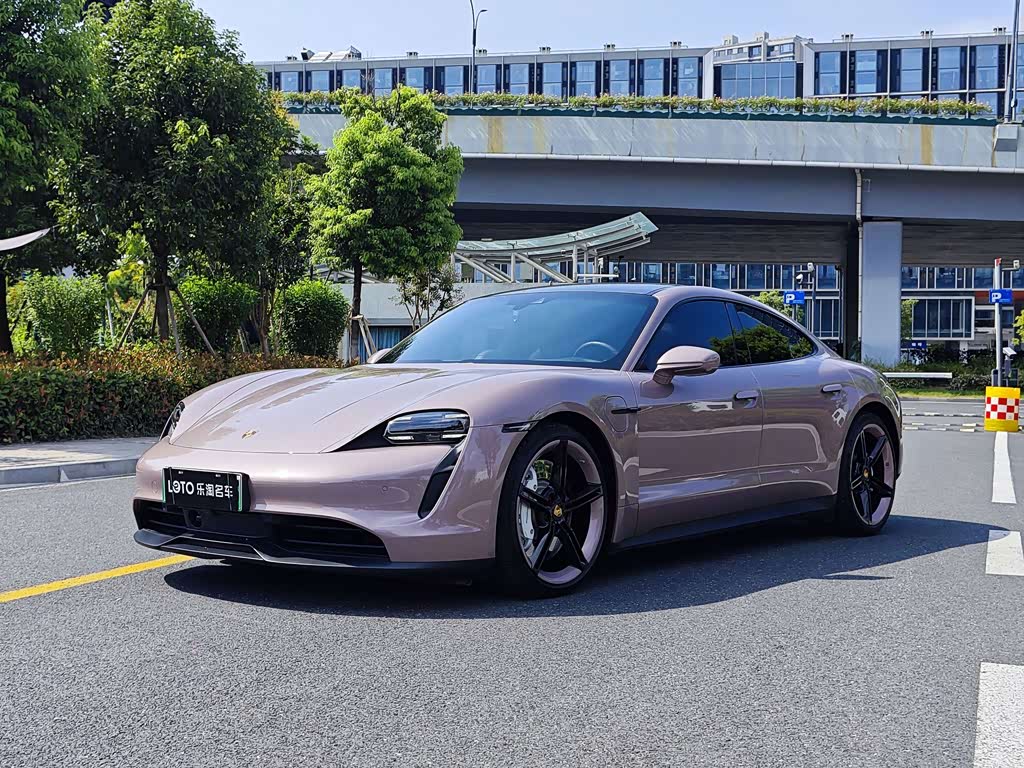 Porsche Taycan 2022 Taycan