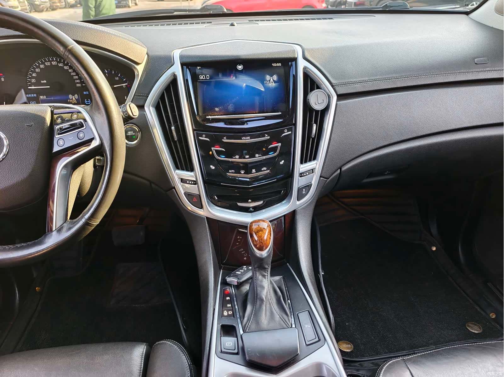 Cadillac SRX, 2013 15