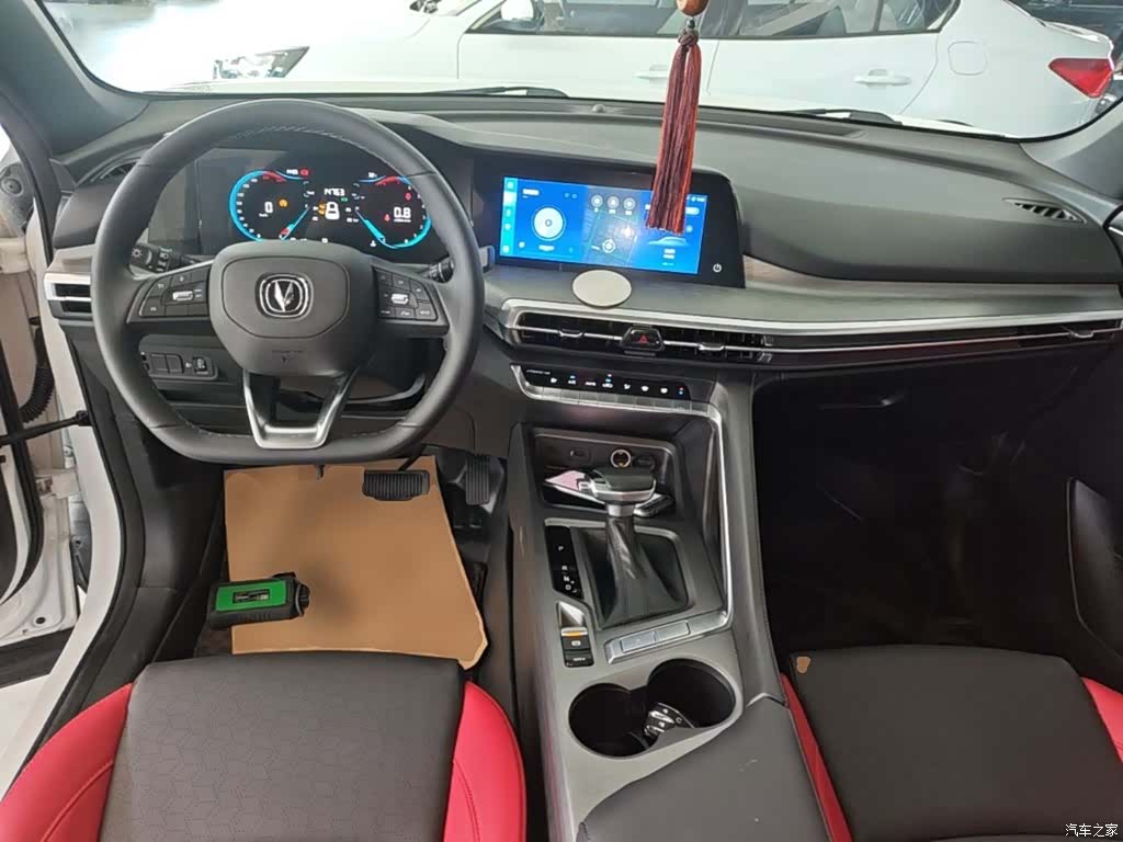 Changan CS35, 2022 10