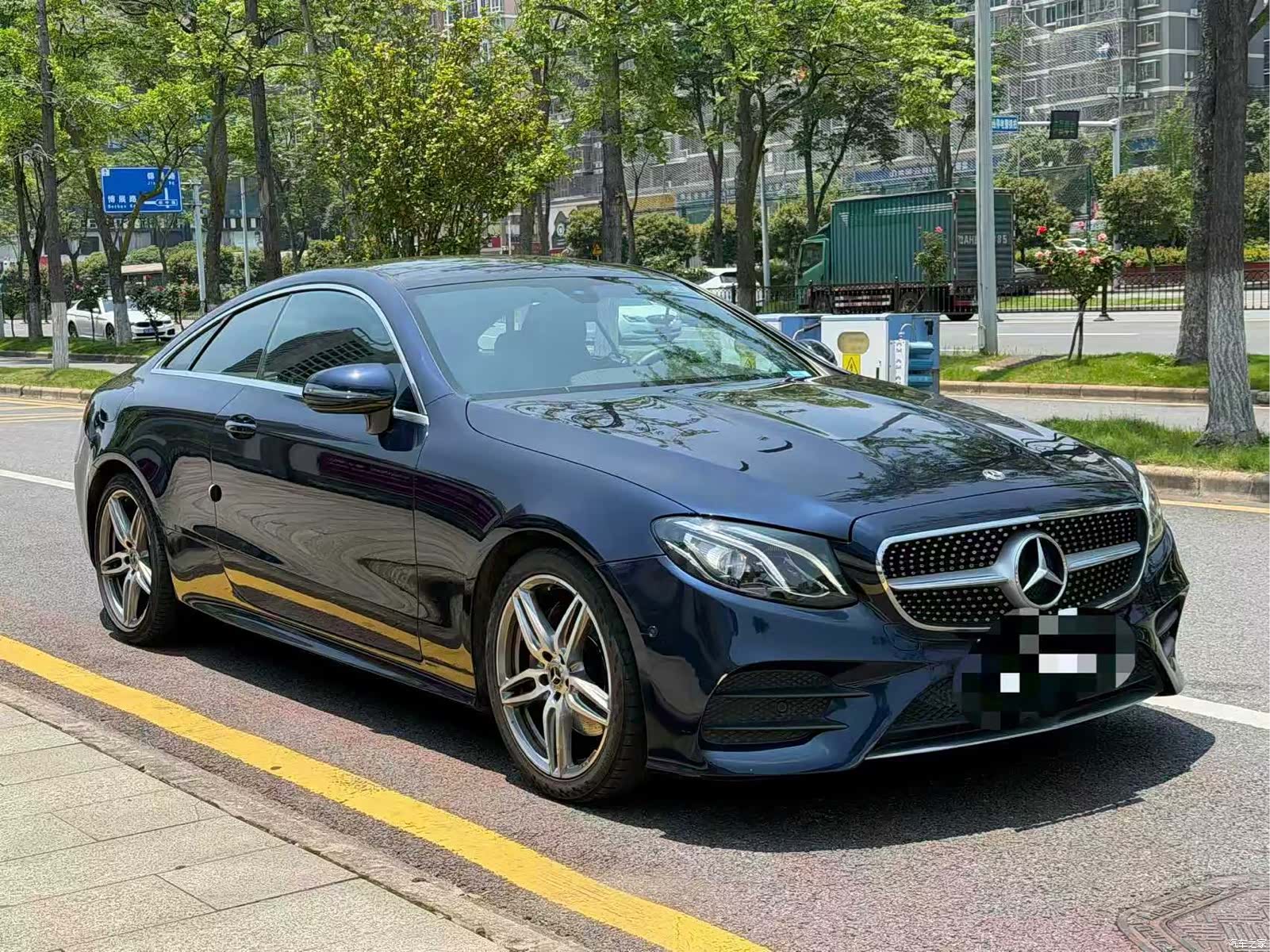 Mercedes-Benz E-Class, 2019 3