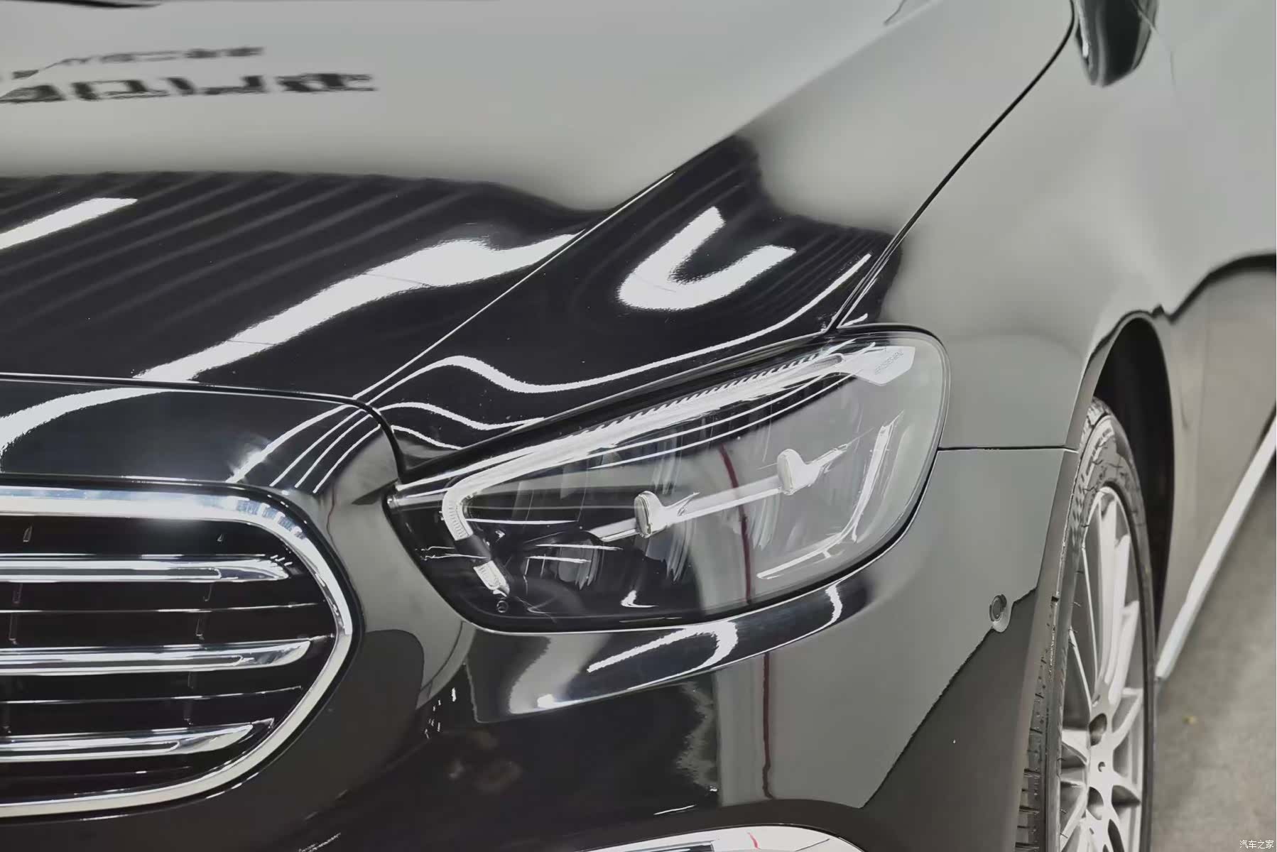 Mercedes-Benz E-Class, 2023 13