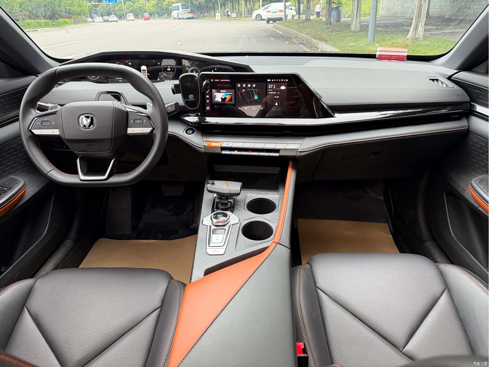 Changan UNI-V, 2022 7