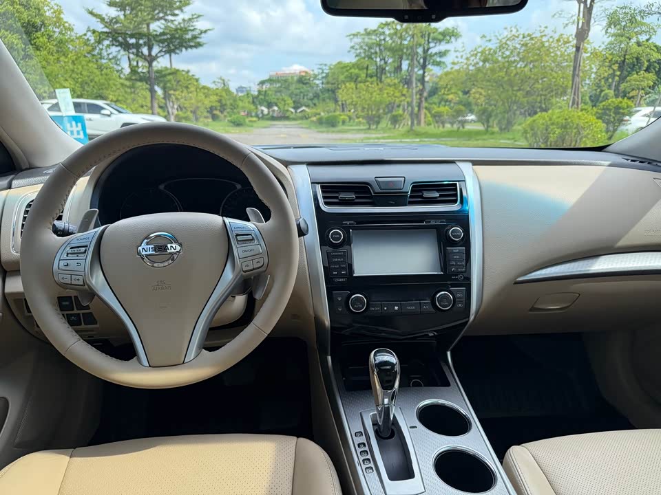 Nissan Teana Nissan Teana